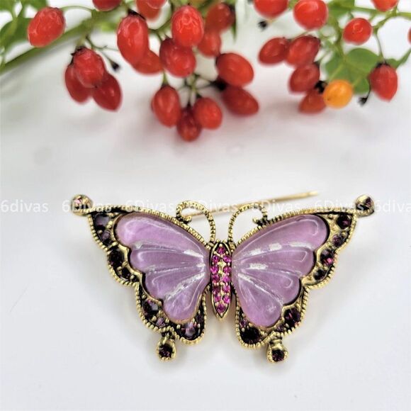 𝅺LILAC Purple Butterfly Brooch Pin - Picture 5 of 9